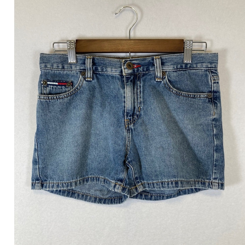 Vintage Y2K Tommy Hilfiger Tommy Jeans Women 5 Denim Shorts Mid Rise Medium Wash